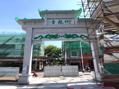 四川村庄石牌坊雕刻具有那些特点